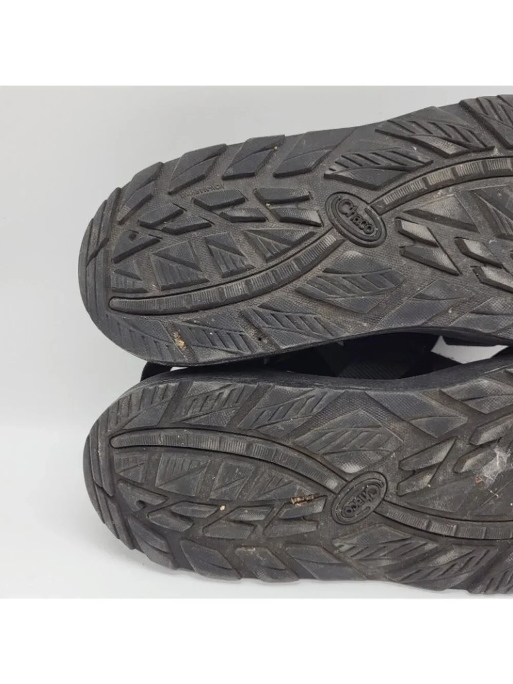 Chaco Sandals Men’s SZ 10 Black Sport Hiking Walking River Outdoor Gorpcore